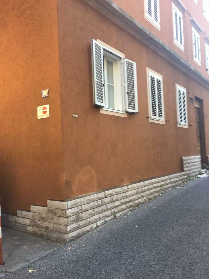 Casa Del Cucciolo Con Parcheggio Privato Daire Trieste Dış mekan fotoğraf